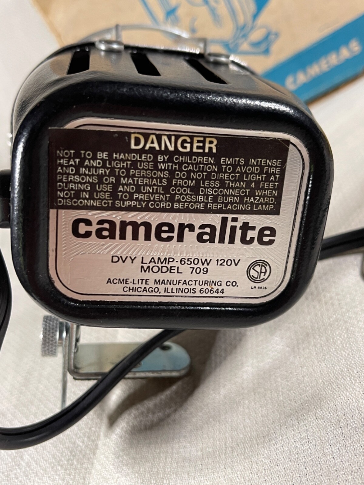 Vintage 1960-70s Cameralite Acme-Lite Movie Camera Light Super 8 Orig Bulb WORKS