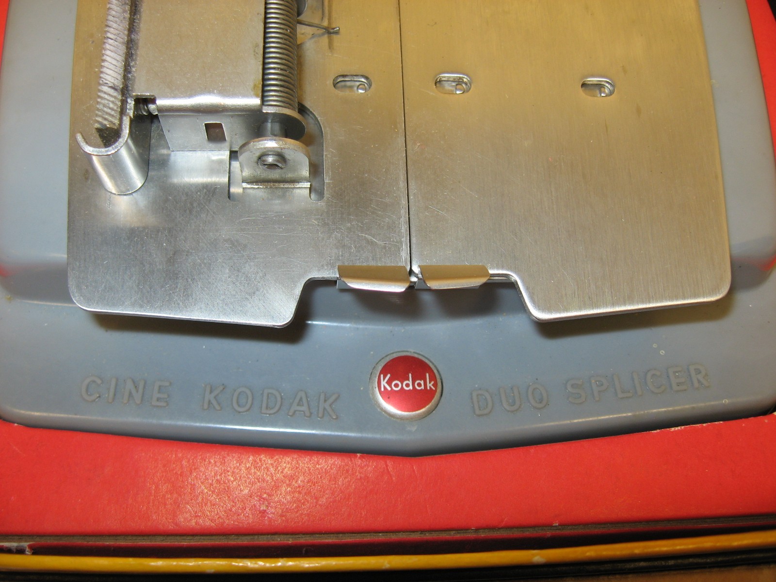 Vintage Cine-Kodak Duo Splicer, 6x Two Guys 8mm Reels/Cans, 1954 News Parade