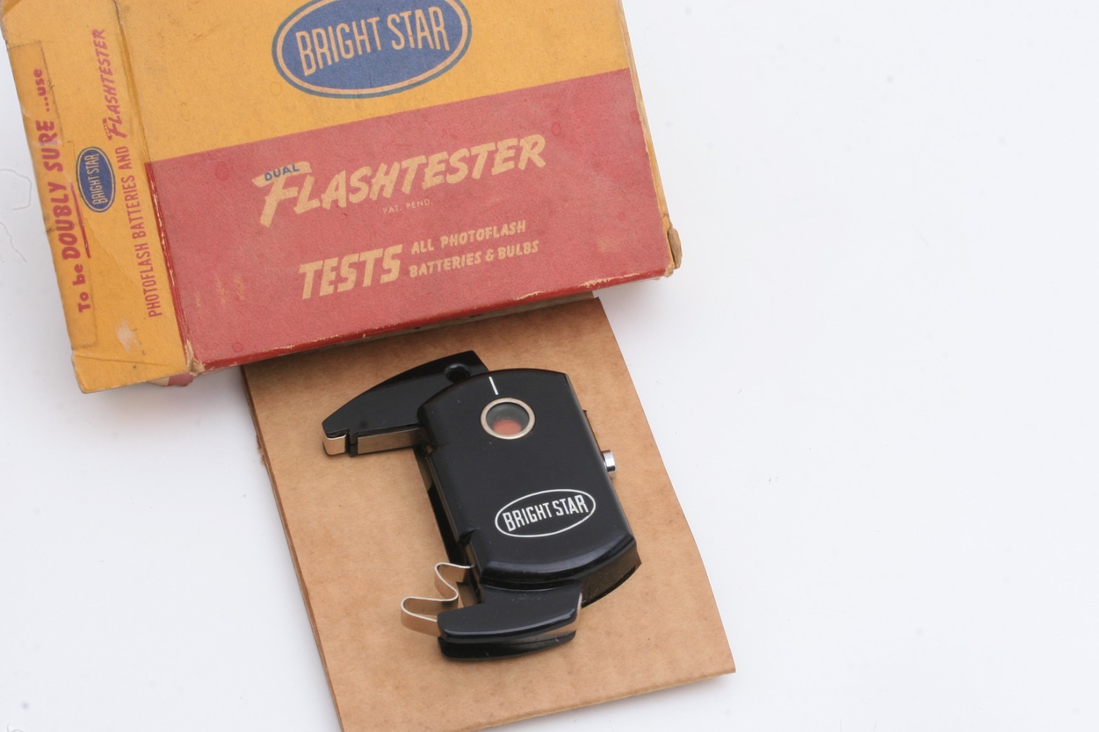 Vintage Bright Star Dual Flashtester Batteries and Bulbs In Original Box