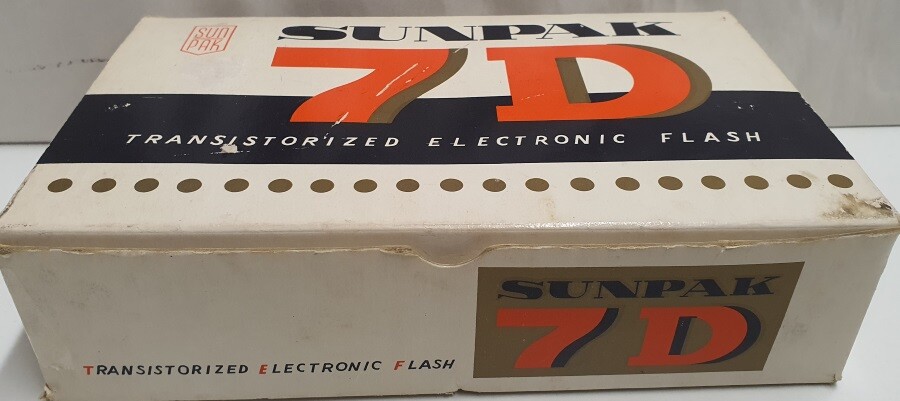 Sunpak 7D Transistorised Electronic Camera Flash Made in Japan #464721 1963-80s