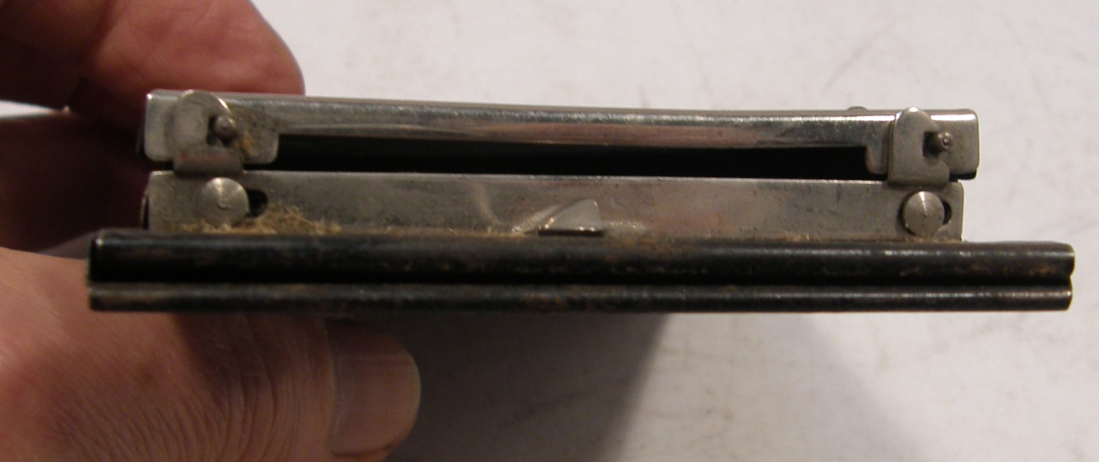 VINTAGE VOIGTLANDER 2 3/4″ BY 4 1/4″ FILM PACK ADAPTER AS-IS