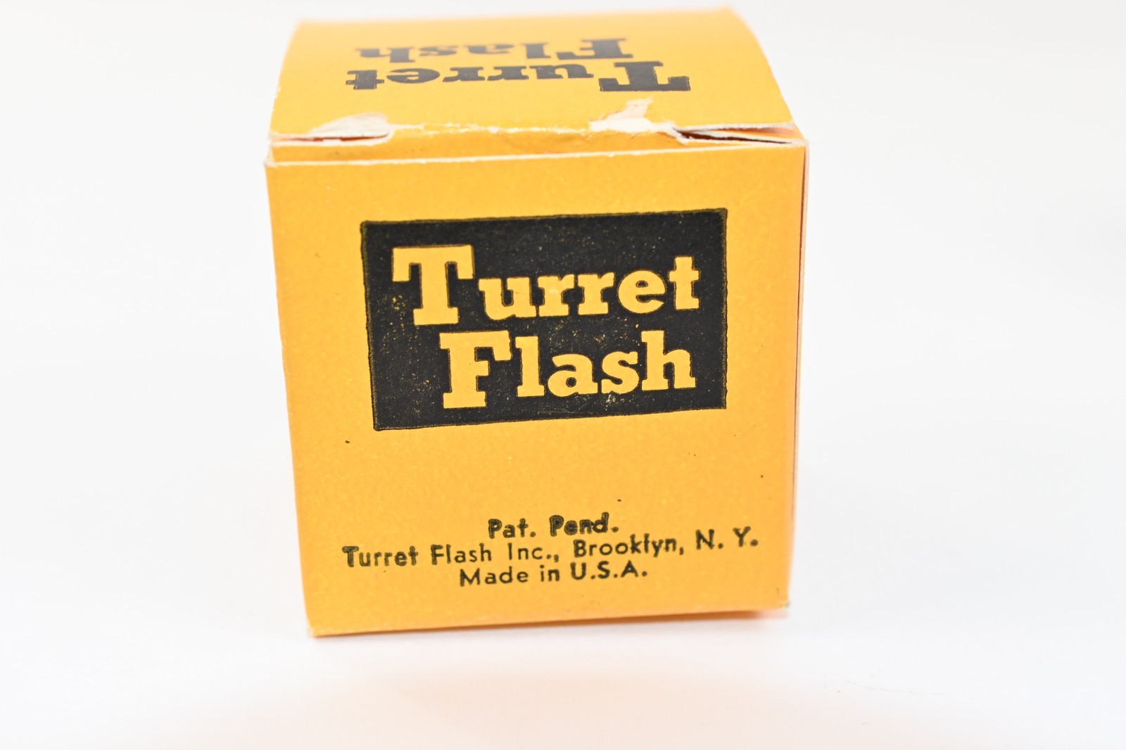 Vintage Turret Flash Camera Accessory Uses AG-1/AG-3 Original NOS