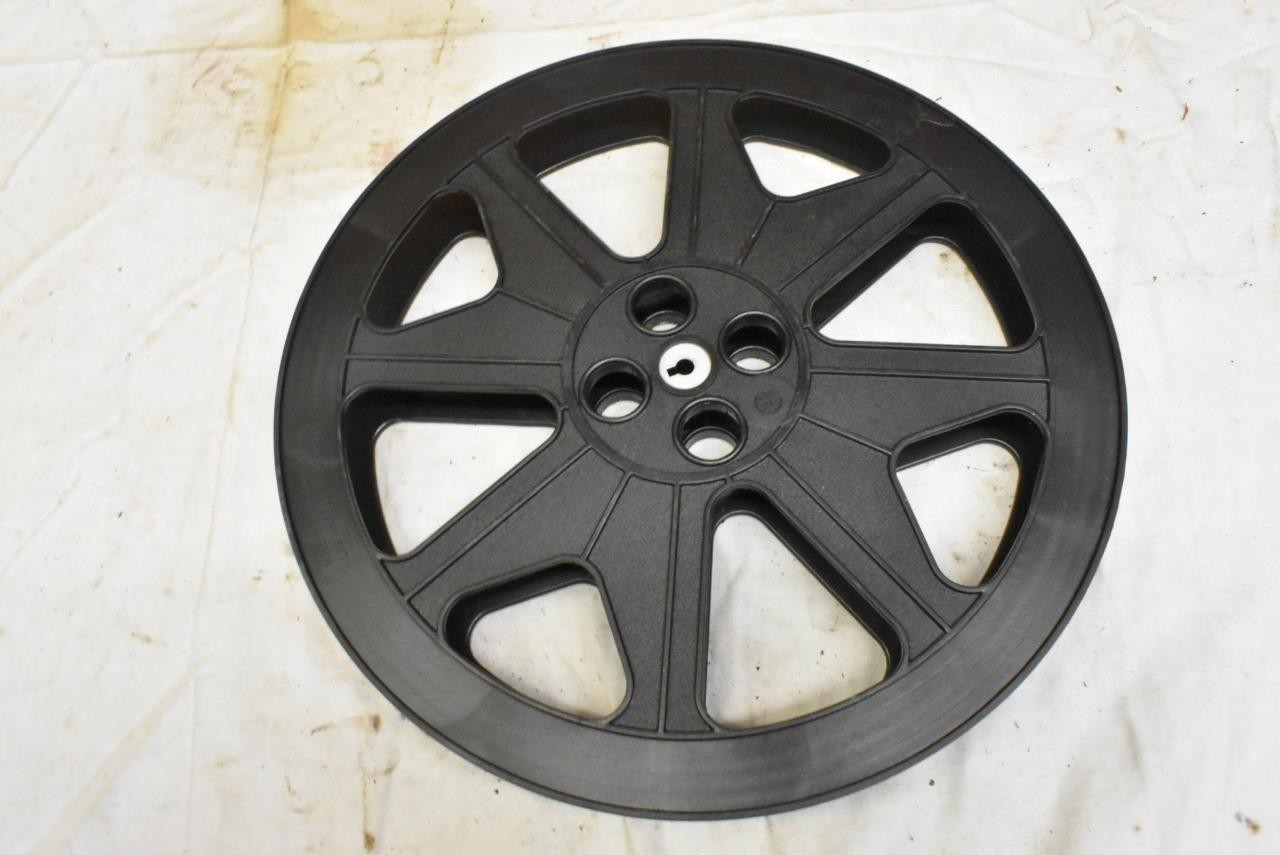 Lot of 8 Vintage Hollywood Film 35 mm Movie Theater Film Reels 14.5″