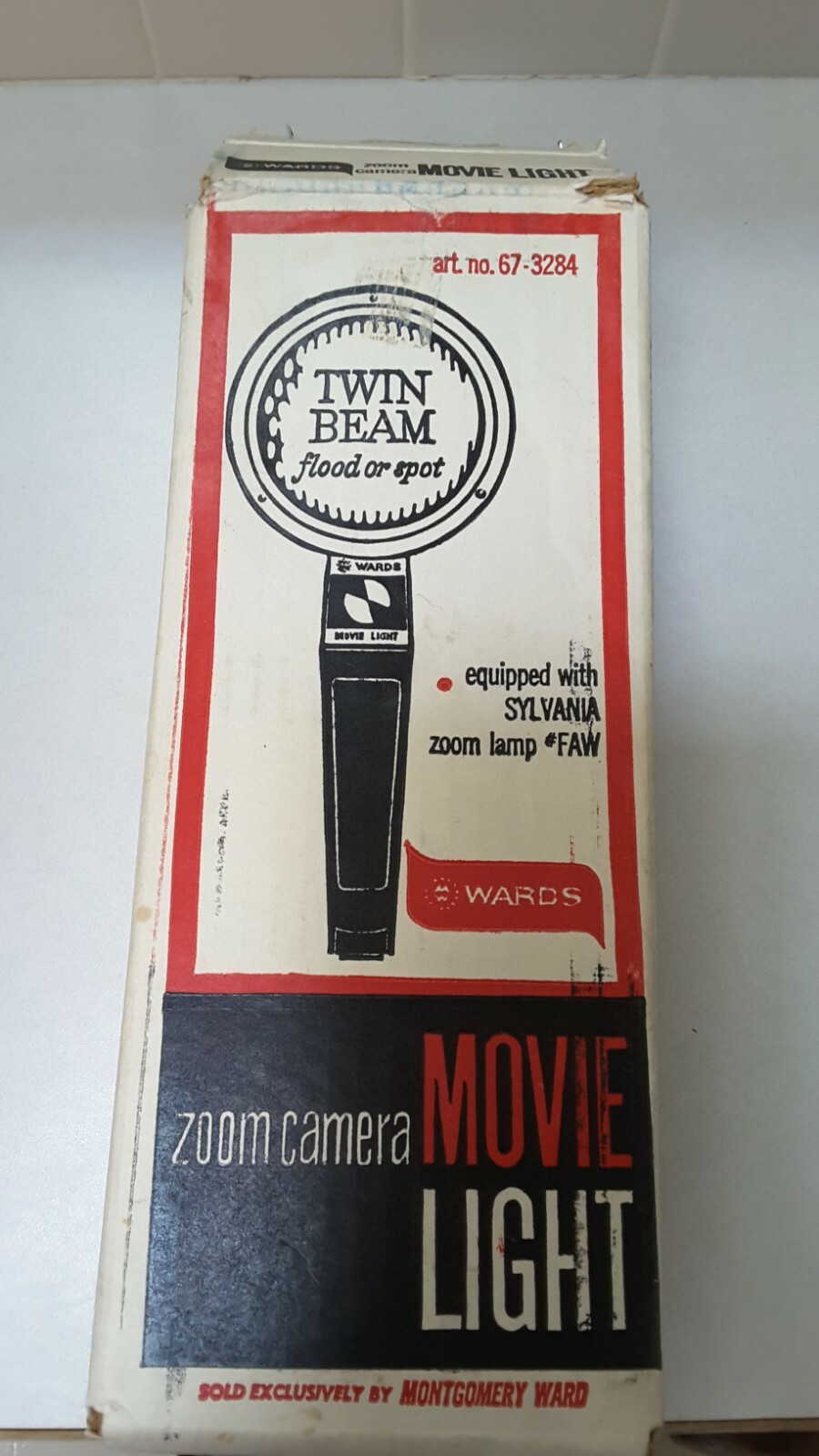 Vintage Montgomery Wards Movie Light, Twin Beam – Flood or Spot 67-3284, Working