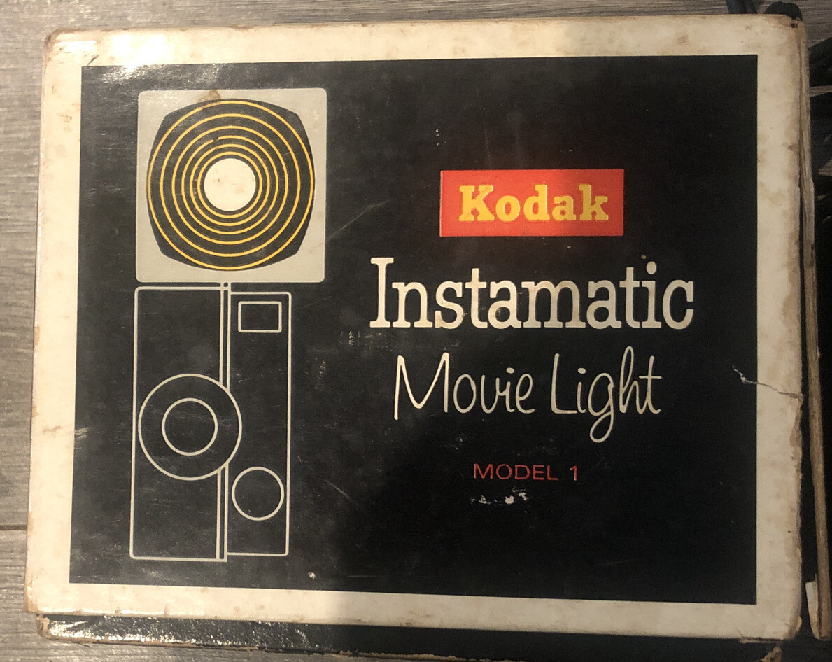 Vintage Kodak Instamatic Movie Light Model 1, No. D375