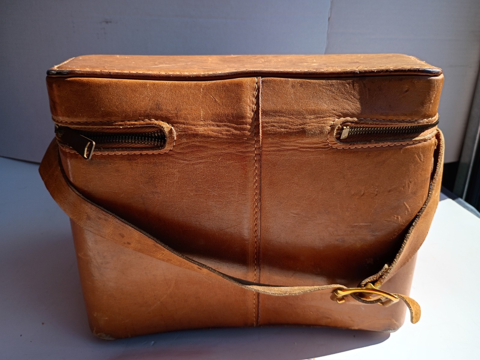 Vintage Handmade Top Grain Cowhide Leather Field Camera Bag Satchel USA 11x8x6