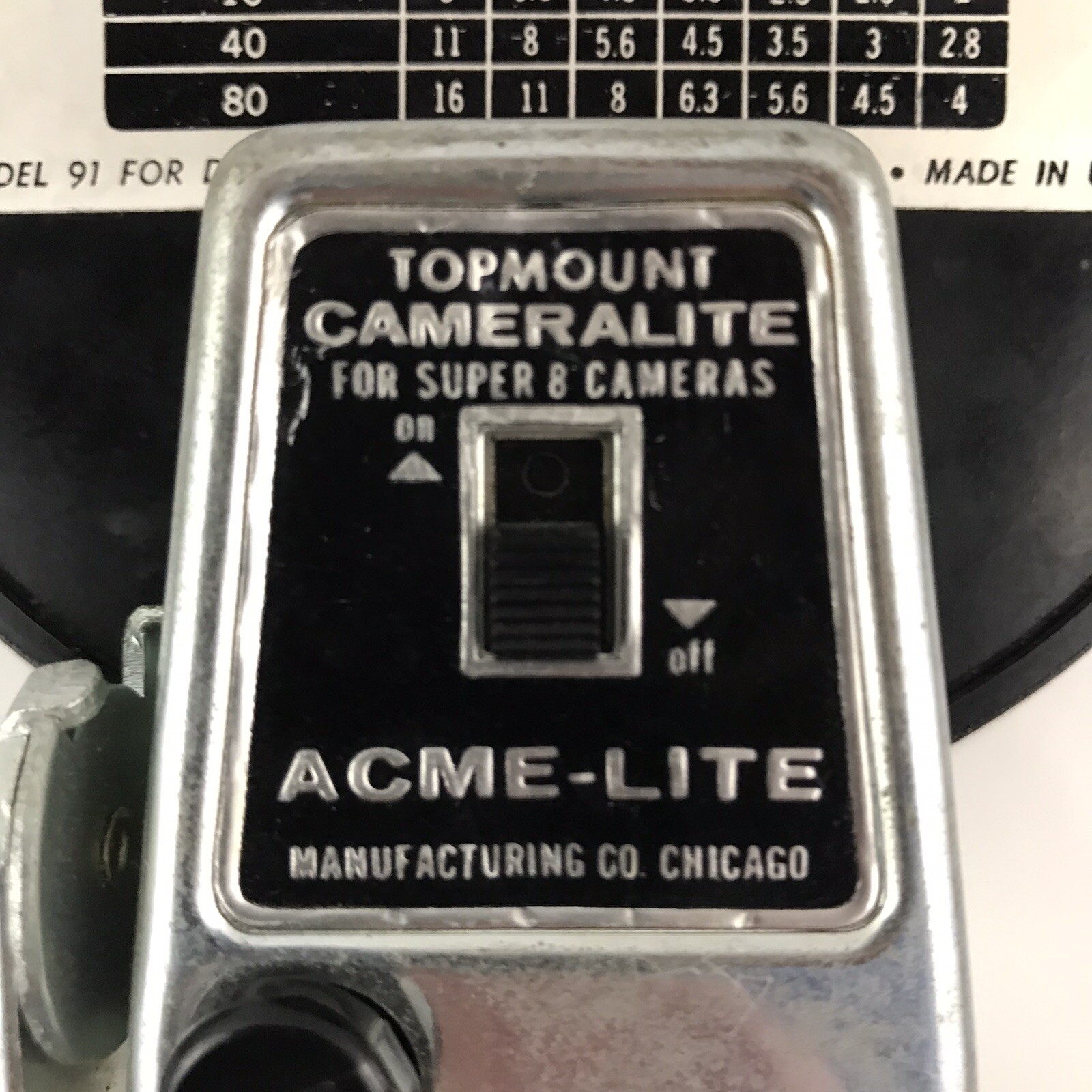 Vintage Acme-Lite Top Mount Cameralite For Super 8 Cameras Model 91 DWA Lamp
