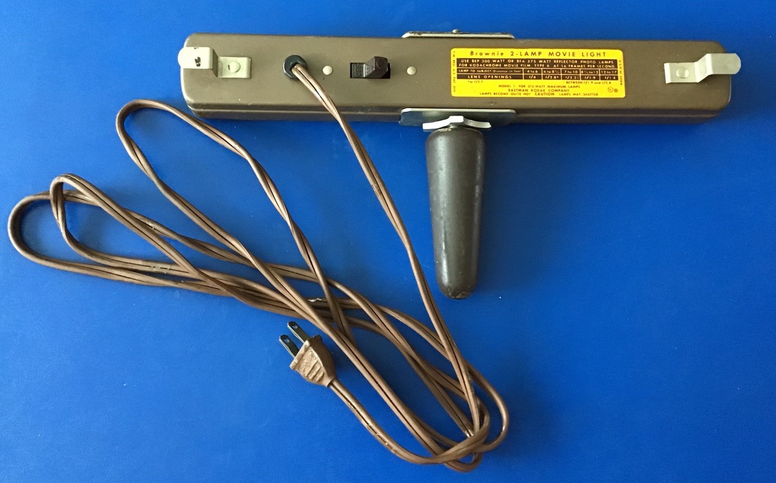 Vintage Kodak Brownie Model 1 Two Lamp Movie Light