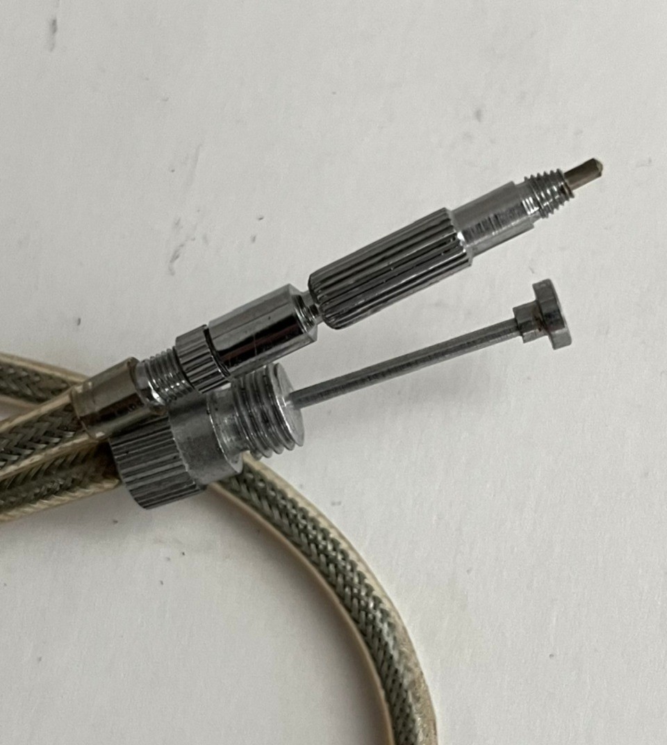 Vintage 98cm Mechanical Shutter Release Cable