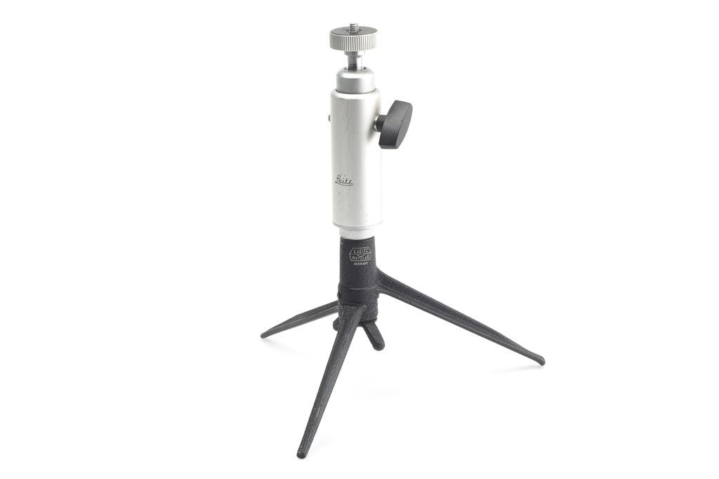 Leitz Leica TOOUG/14100 Table Tripod With 14110 Large Head