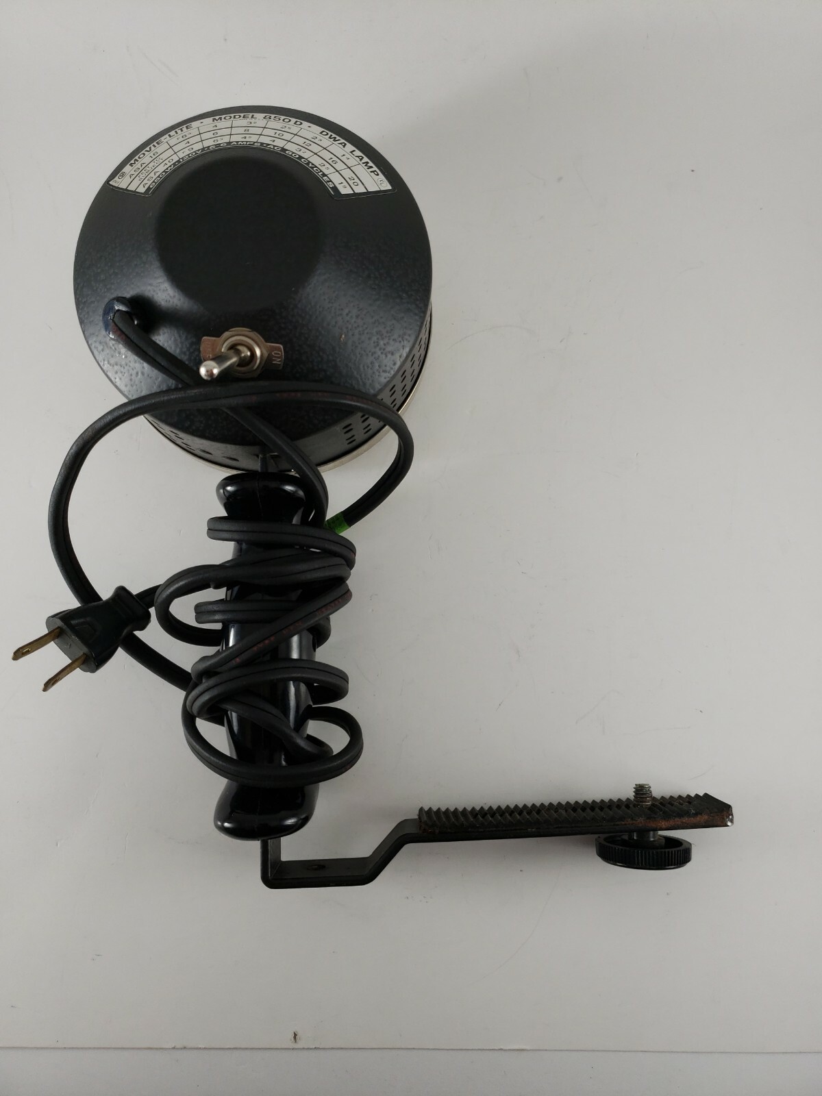 Sunset Movie Lite In Box Single Beam 650 Watt 120 Volt Model 850D Tested!