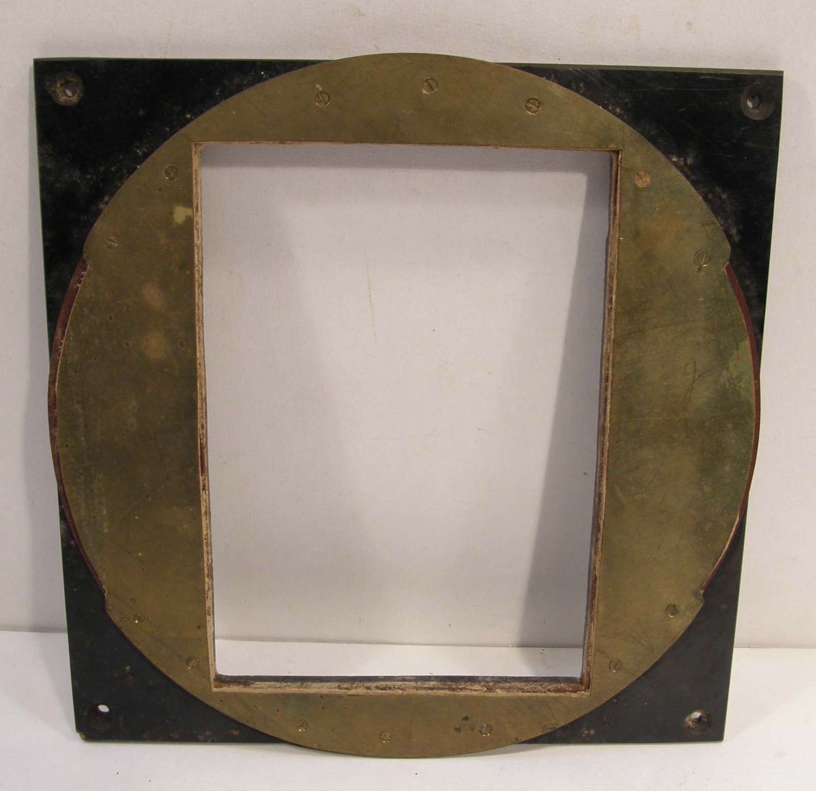 HOMEMADE VINTAGE 4 1/2″ BY 6 1/2″ ROTATING BACK PART FOR LARGE FORMAT CAMERA
