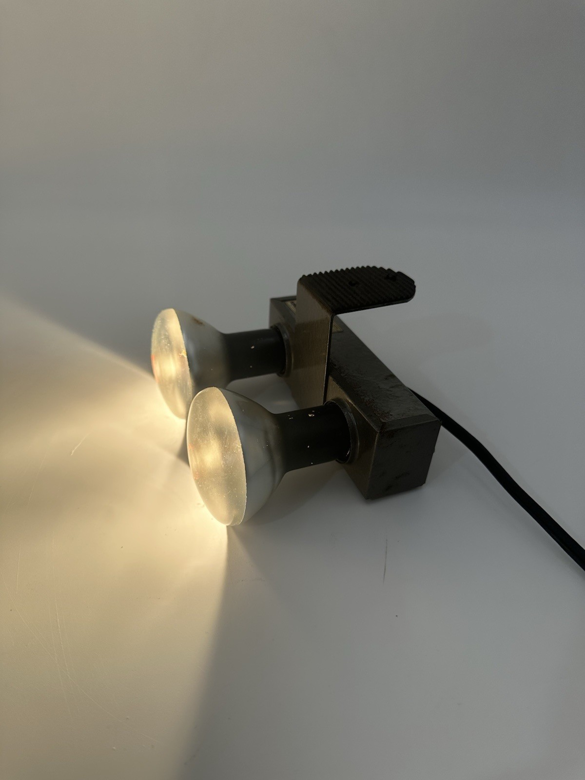 Vintage Light Bar /w Working Flood Lights Camera Accessory SUPER BRIGHT