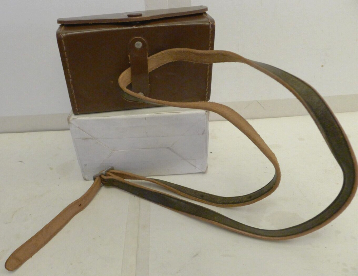 Enteco Lens Hood Ser VI, Adapter Ring Ser VI No 61 & Leather Case with Strap