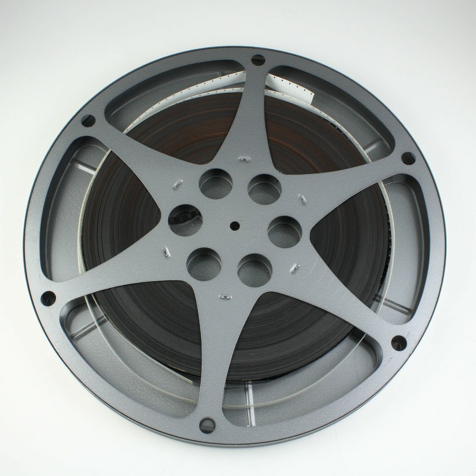 LARGE 1600 ft 16mm Homemade Movie + Reel + Canister – Compco 1950’s Hawaii