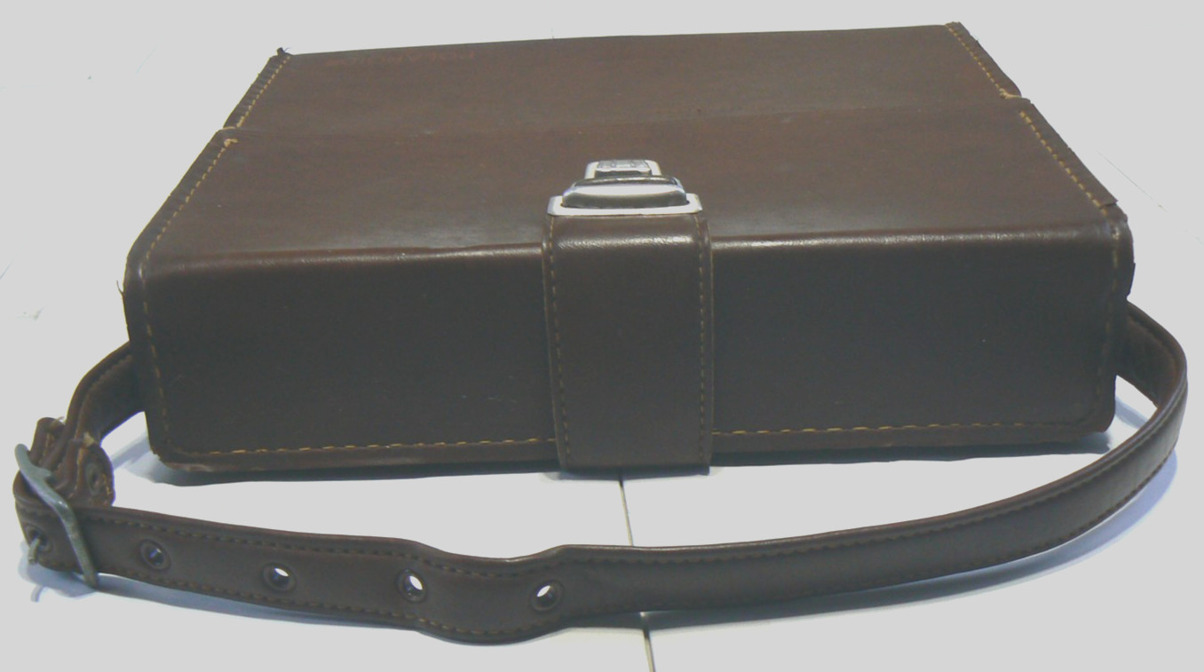 Polaroid Leather Compartment Case for Folding SX-70 Tan Camera & Accessories R