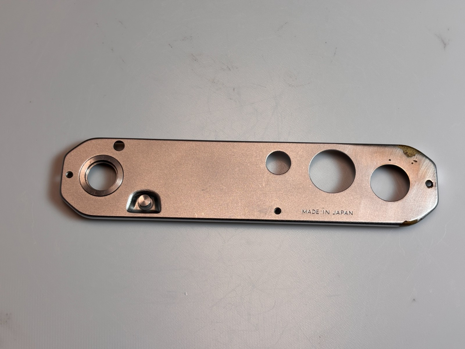 Nikon FM / FE Bottom Plate without screws Original Used Spare Part