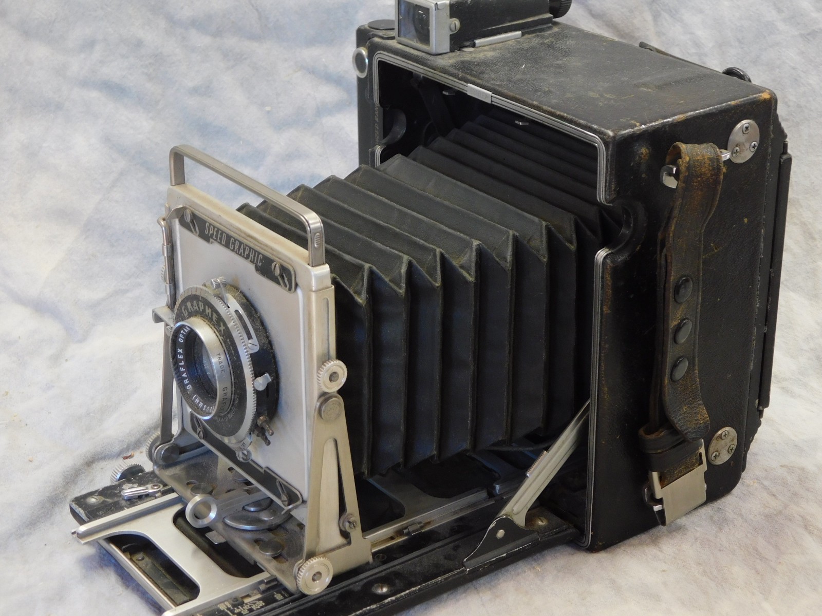 Vintage Pacemaker Speed Graphic 4×5 w/ 203mm f/7.5 Graflex Optar READ!