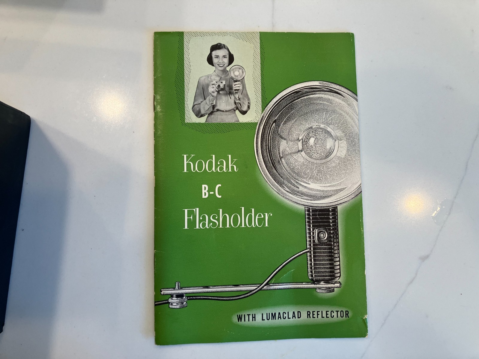 Kodak B-C Flashholder Flash Bulb Holder with Lumaclad Reflector in Box Model 730
