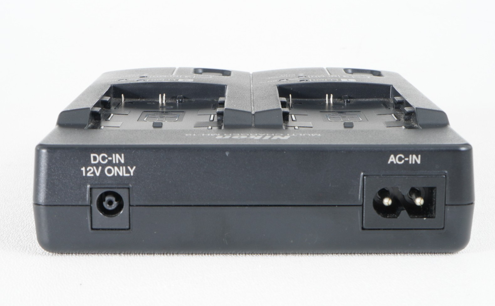 – GENUINE NIKON MH-19 MULTI-BATTERY CHARGER FOR NIKON EN-EL3 BATTERIES