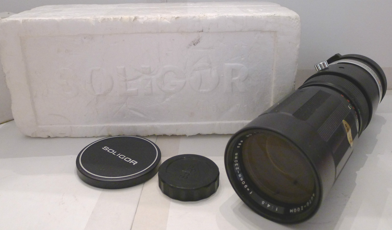 Film Camera Lens Soligor Auto-Zoom f=90mm-230mm 1:4.5 – TESTED