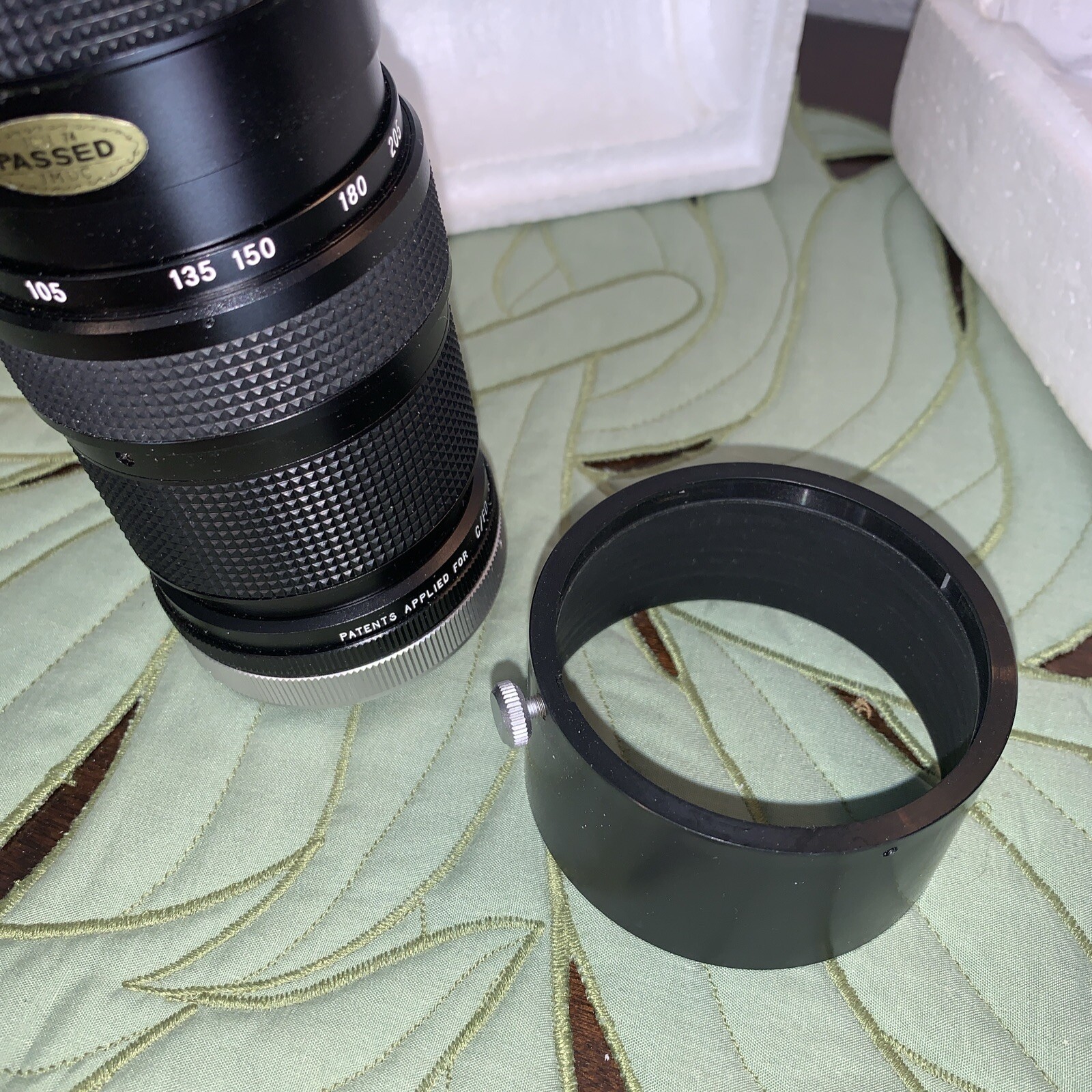Vivitar 75-205mm f3.8 Telephoto Zoom Lens Mount – manual focus