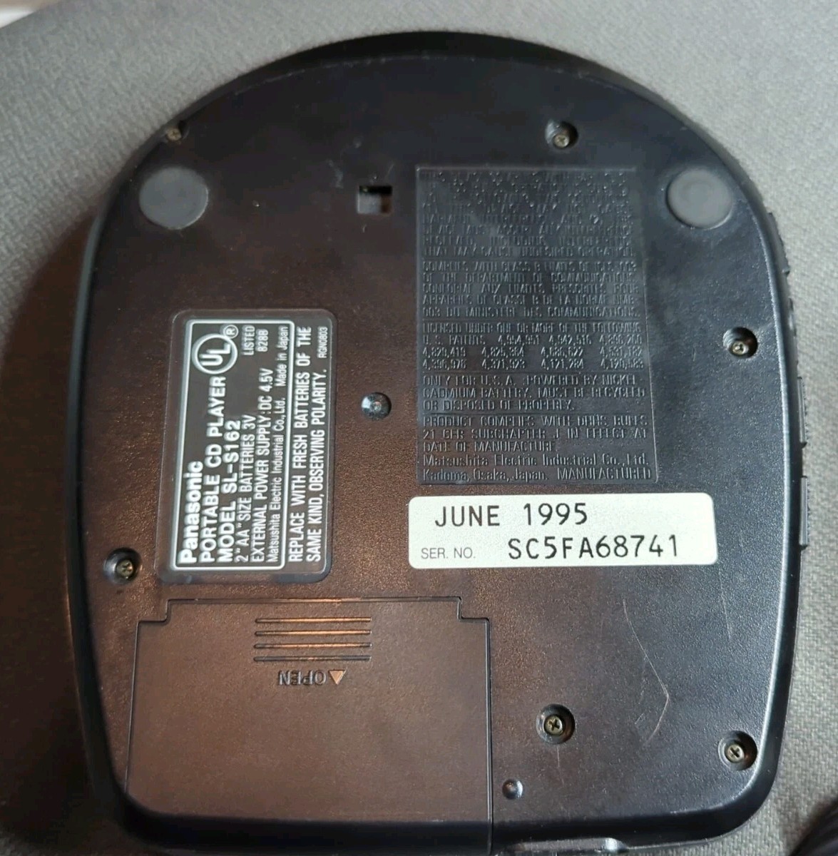 Matsushita AC Adapter RFEA405C 4.5V .8A for Panasonic + Broken SL-S162 Player