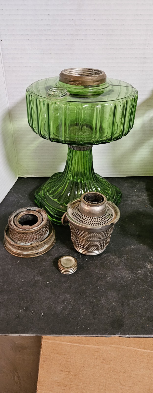 Lot Of 2 VTG 30s Aladdin Nu-Type Model BGreen Oil Lanterns See Pics Great Vtg Co