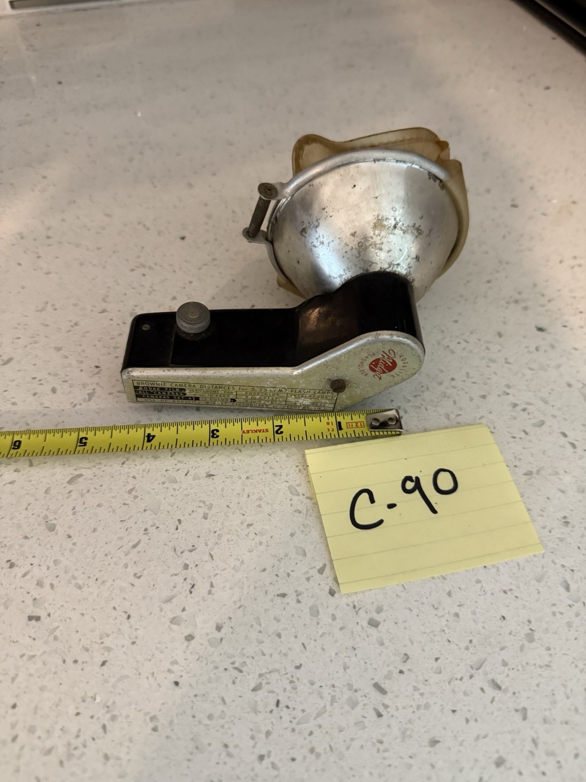 VINTAGE KODAK KODALITE MIDGET FLASHOLDER for M2, 5 OR 25 LAMPS