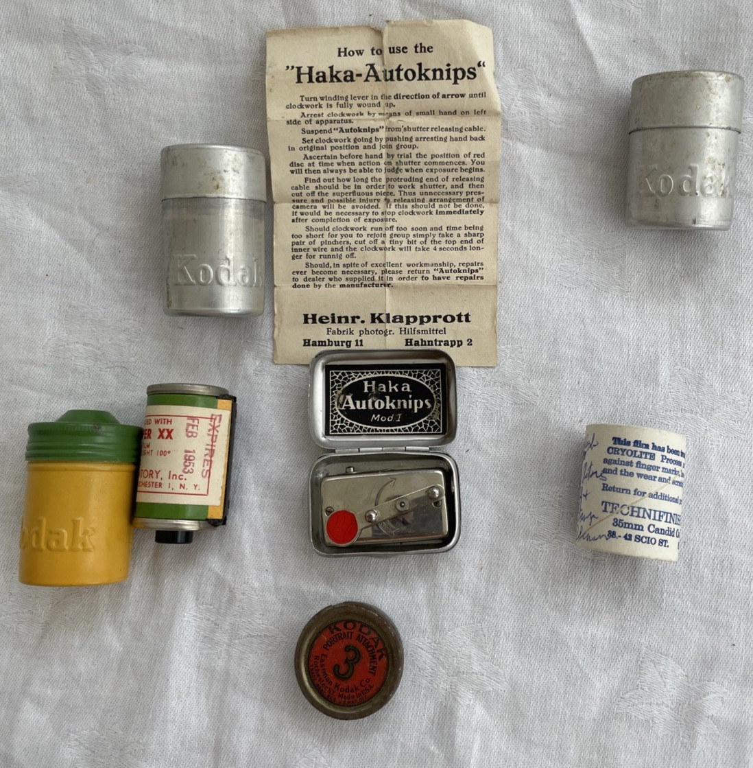 Vtg Mixed Lot Haka Autoknips Model I Germany/3Kodak Tins 1 Lens 2 Rolls READ