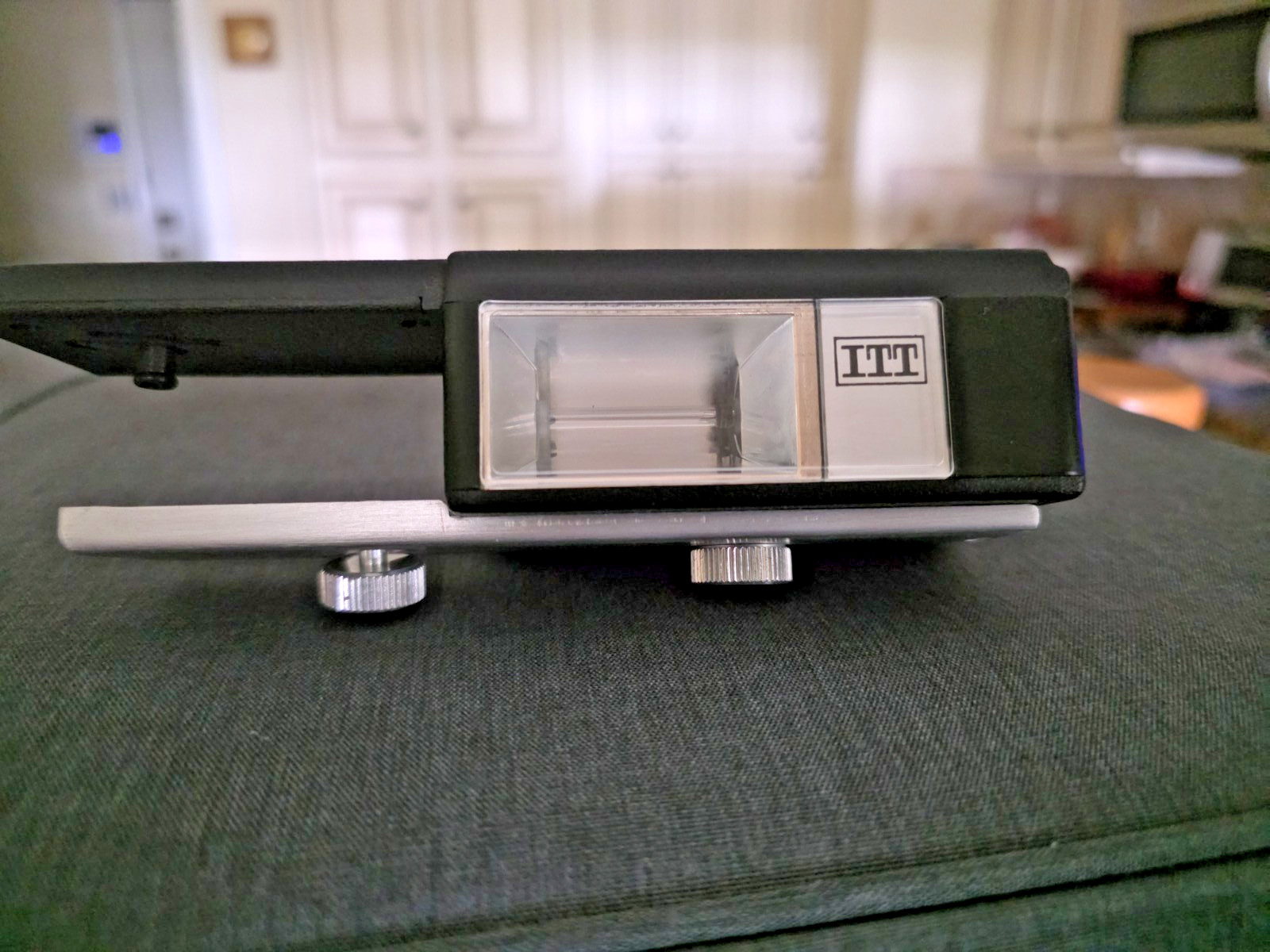 Vintage ITT Magic Flash Electronic Flash Hong Kong with Ready Lite