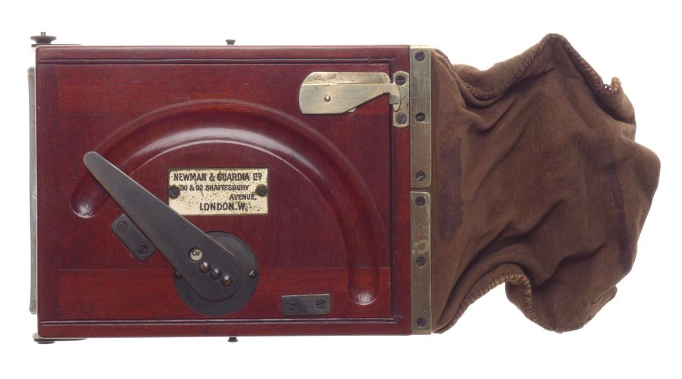 Newman & guardia nydia pocket camera wood body bellows no lens leather case