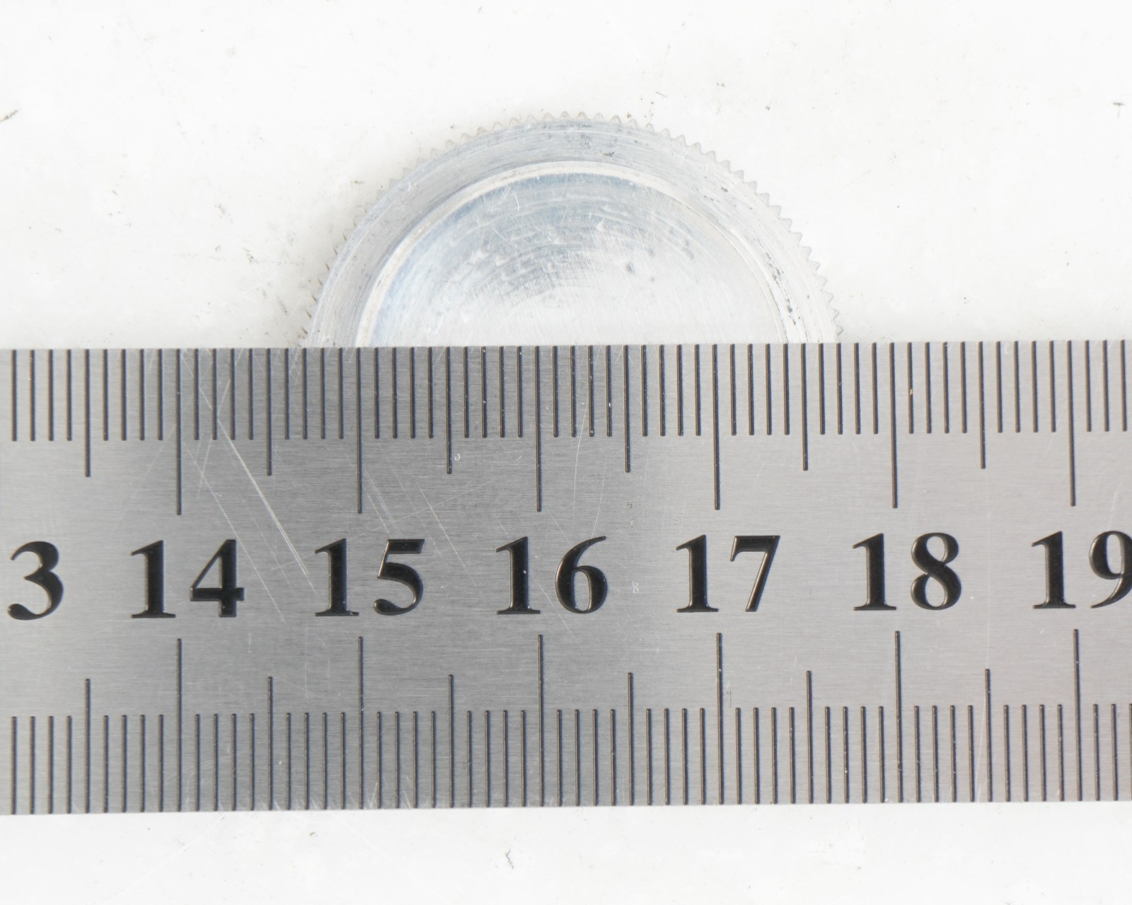 – PAIR OF 2 VINTAGE BOLEX MOVIE CAMERA SCREW-ON C-MOUNT TURRET LENS CAPS