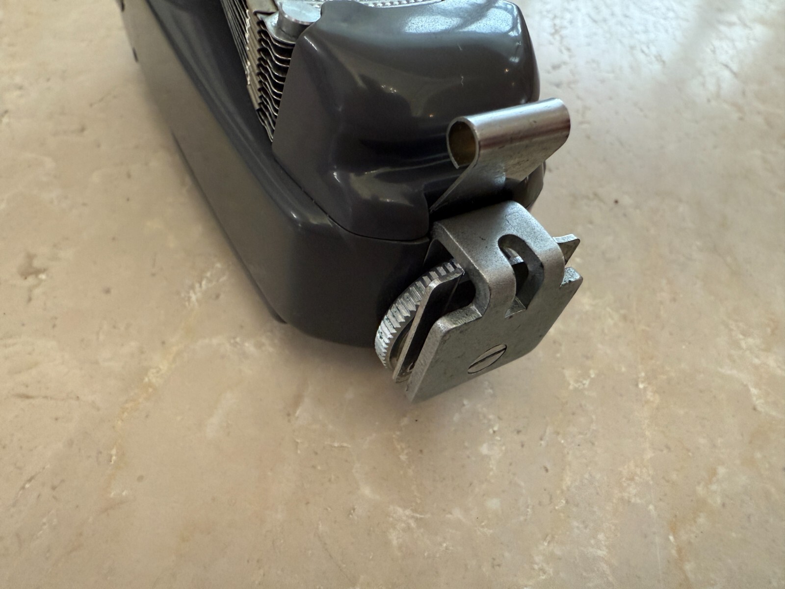 Honeywell Tilt-A-Mite Vintage Folding Flash Fan Case great condition 35mm Japan