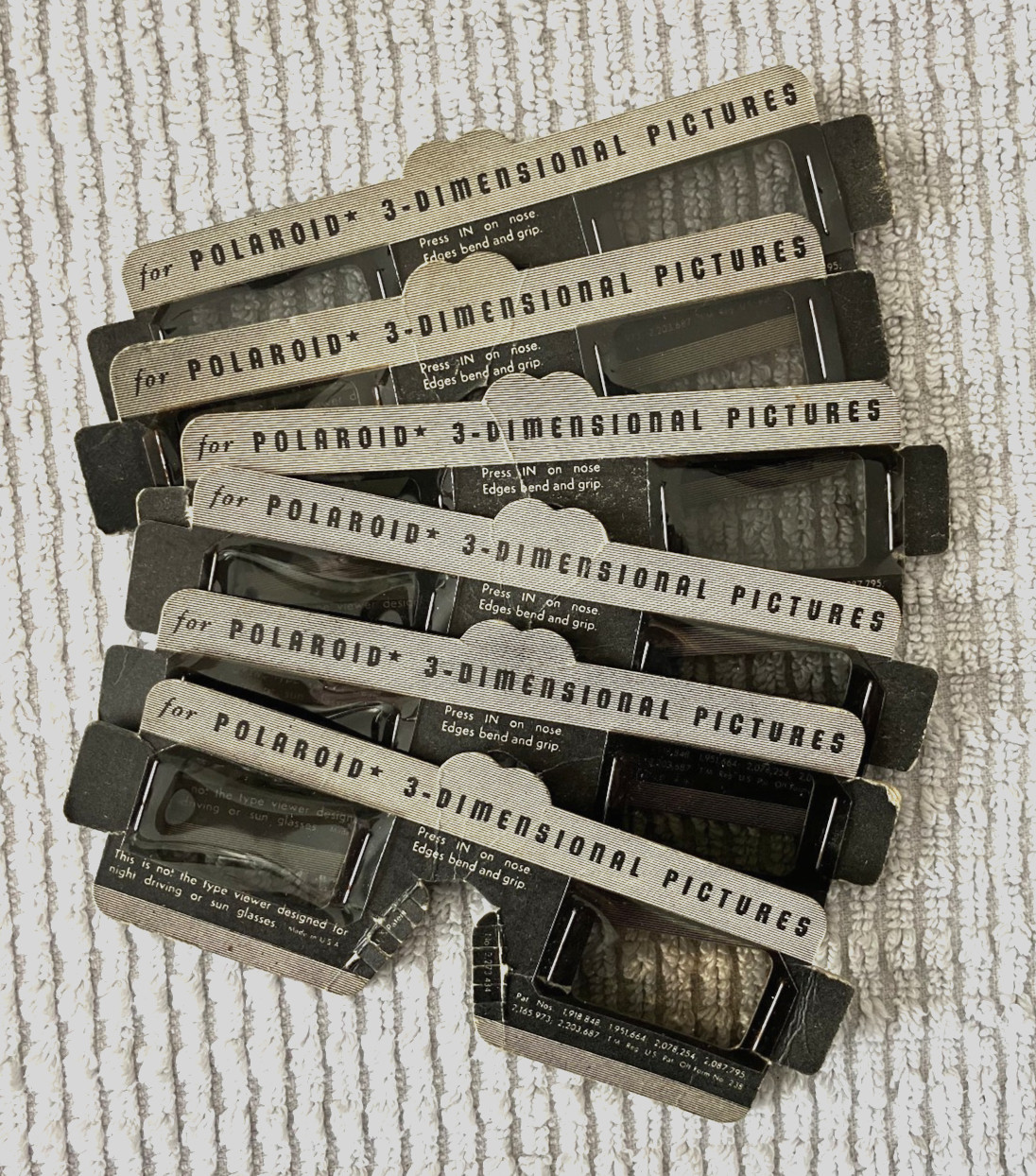 6 Vintage Polaroid polarized 3-D viewing glasses used