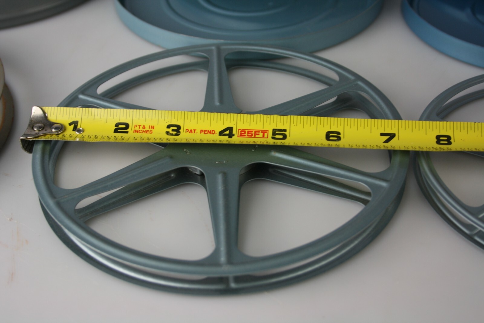 Lot of 4 Vintage 6″ & 7″ Reels