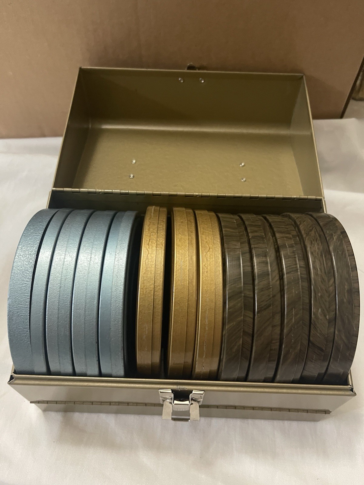 Vintage Woolworth & Super 8 & Compco Metal Reel 5″ Metal Case Total 12 Case