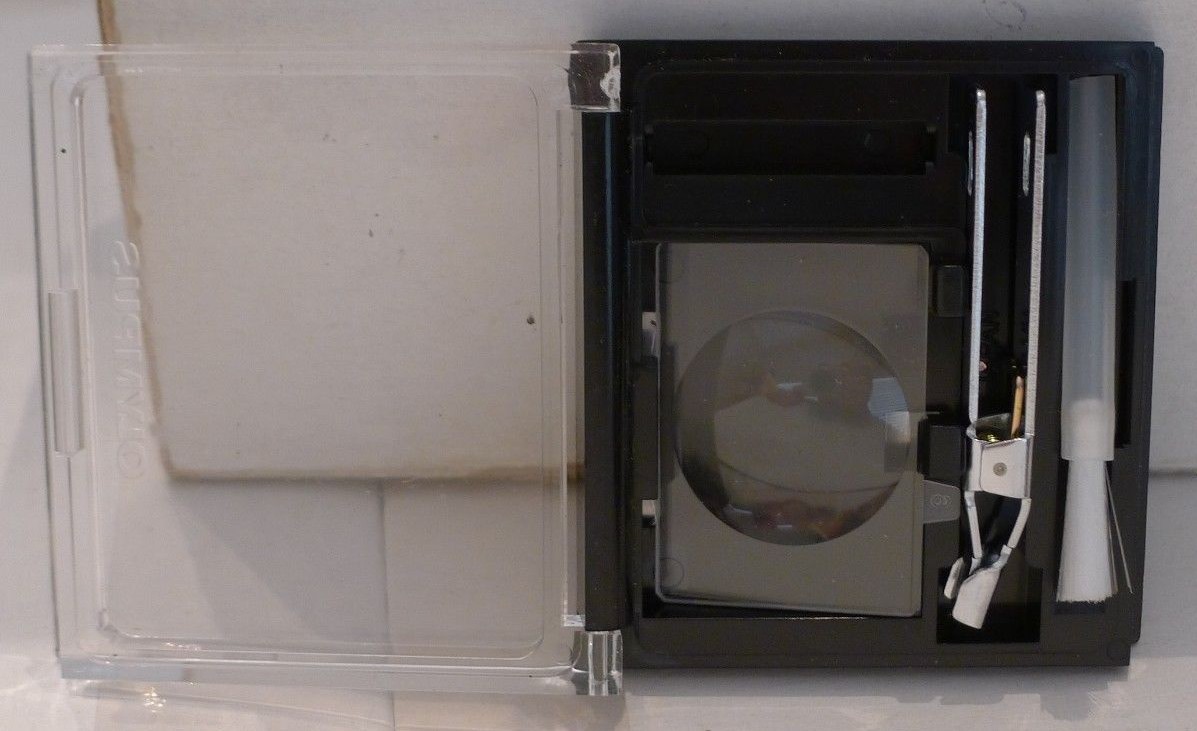 Vintage Olympus OM System Focusing Screen 1-9 +Original Hard Case