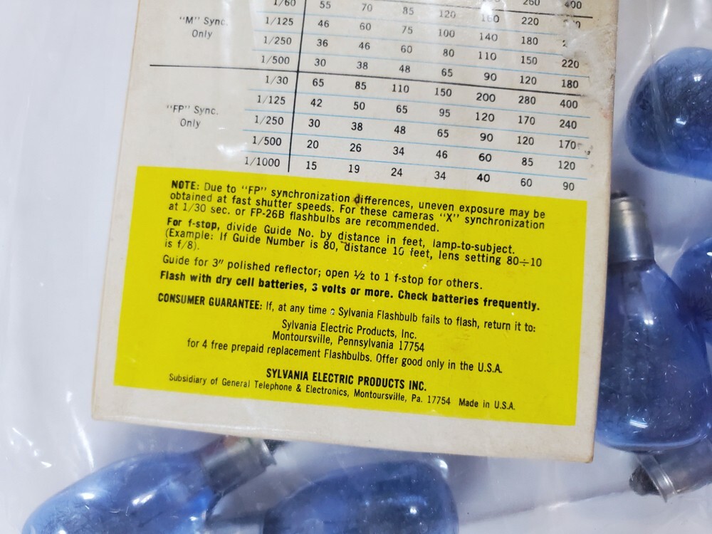 Vintage SYLVANIA M3B Blue Dot Flashbulbs Mixed Lot 12 In Original Box & 6 Extras