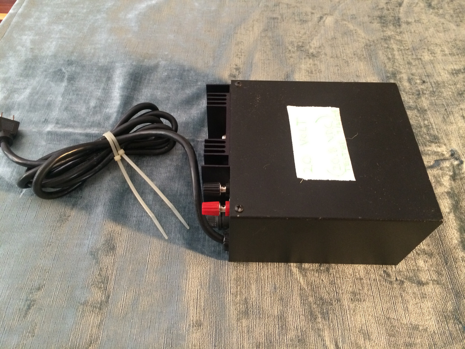 NORRIS FILM PRODUCTS POWER SUPPLY, 110 V.A.C. to 20 V.D.C. for TIME-LAPSE MOTORS