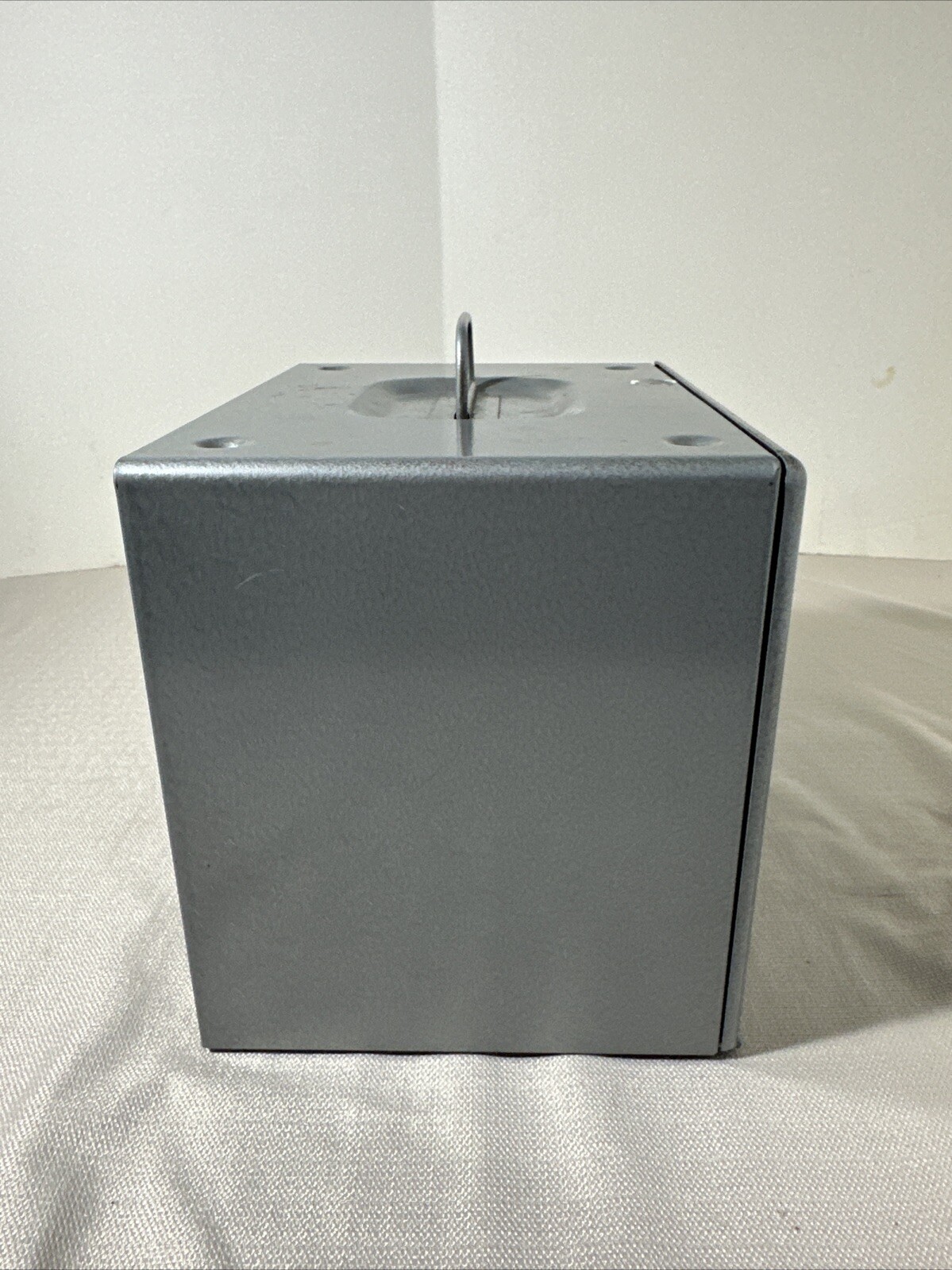 VTG BRUMBERGER 8MM METAL REEL HOLDER CASE STORAGE CASE ONLY 1950 MID CENTURY