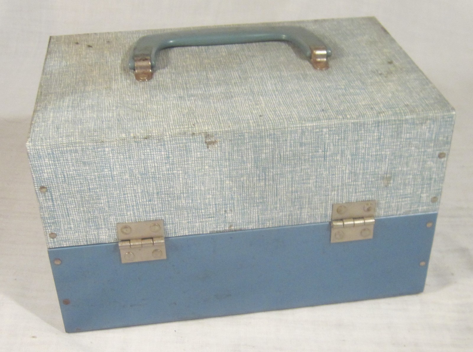 BRUCE 12-Slot Two-Tone Metal Storage Case for 8mm 5-Inch Movie Film Reels