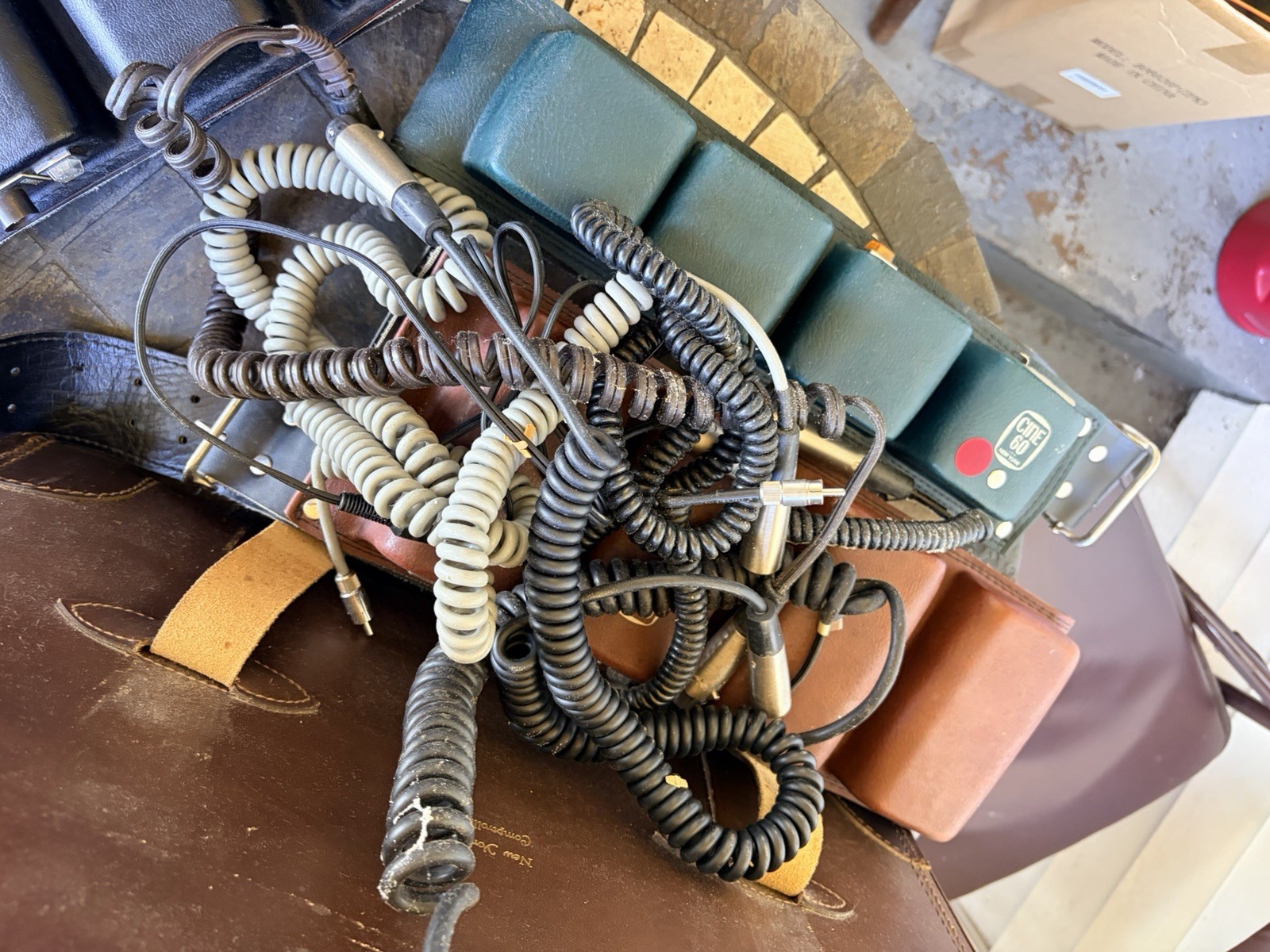3 Cine 60 Nickel cadmium Power Belts & Cameraman Leather Case NY Comptroller