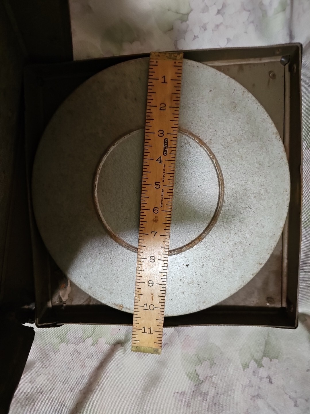 Bell & Howell Metal Film Reel Case,film,reel and mailer case with handle