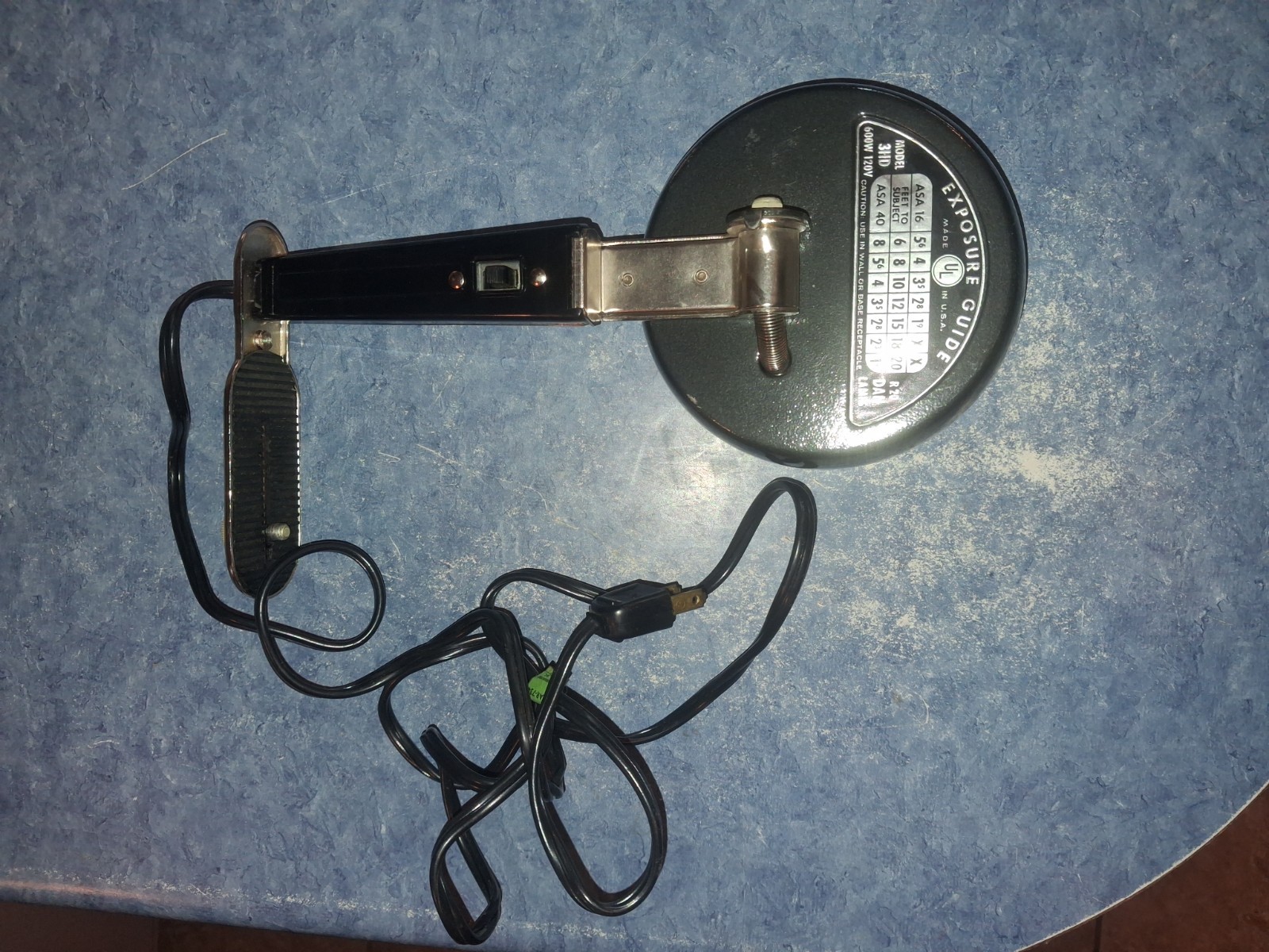 Vntg 1950s ACME LITE MOV-E-LITE 3-Bulb Filming Indoors Gun Grip High Intensity