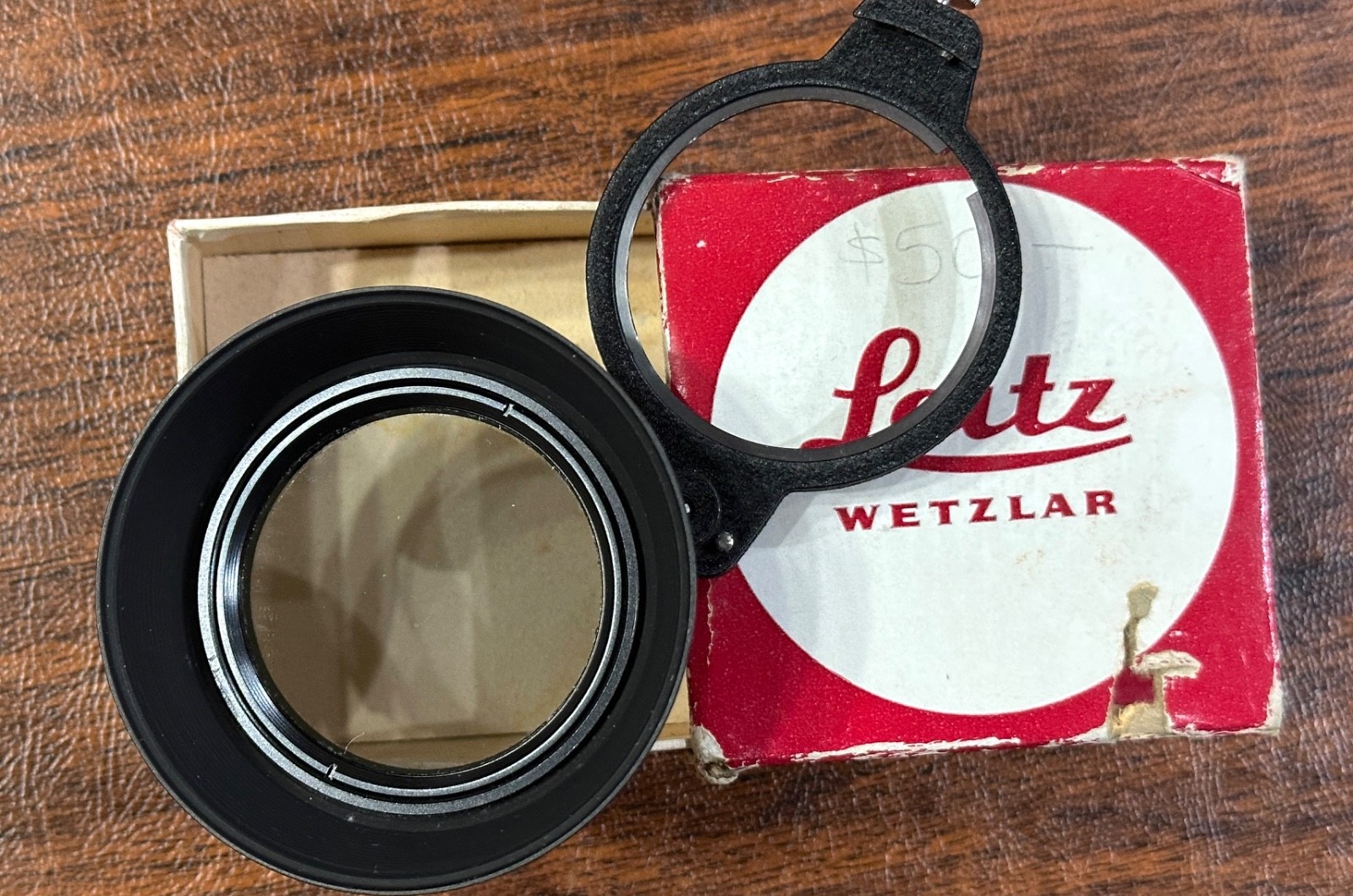LEITZ WETZLAR 13352 SWING OUT Polarizer HOOD FOR LEICA M CAMERAS