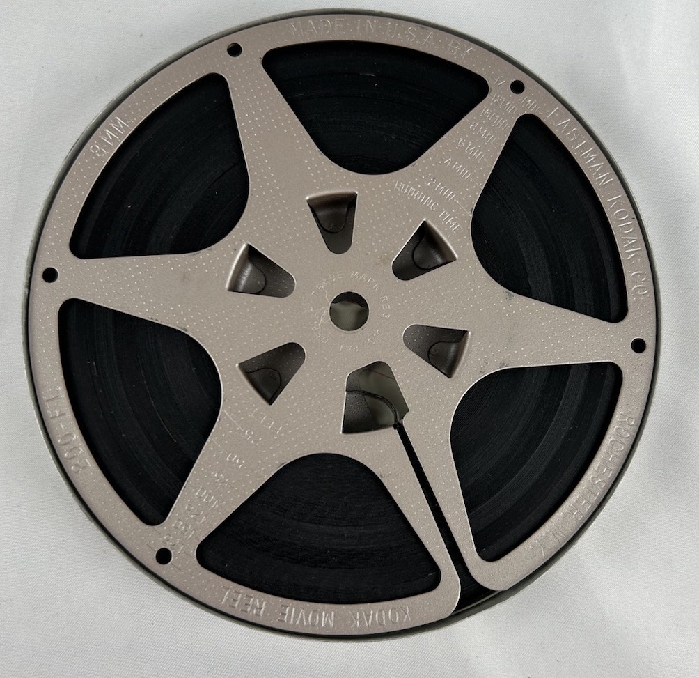 Vtg Eastman Kodak Metal 8mm Film 5″ Movie Reel 200 Feet Home Movie USA Rochester
