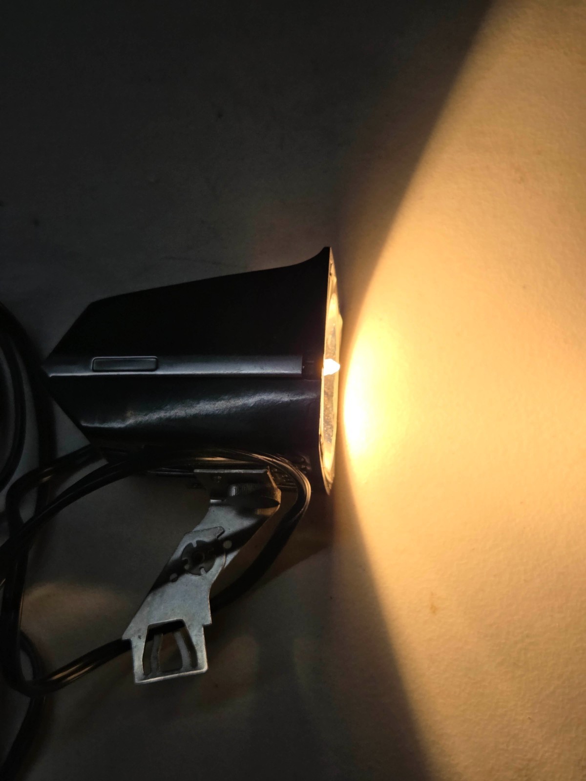 Sylvania Super 8 Sun-Gun Movie Light SG-8 – Tested Working Lamp