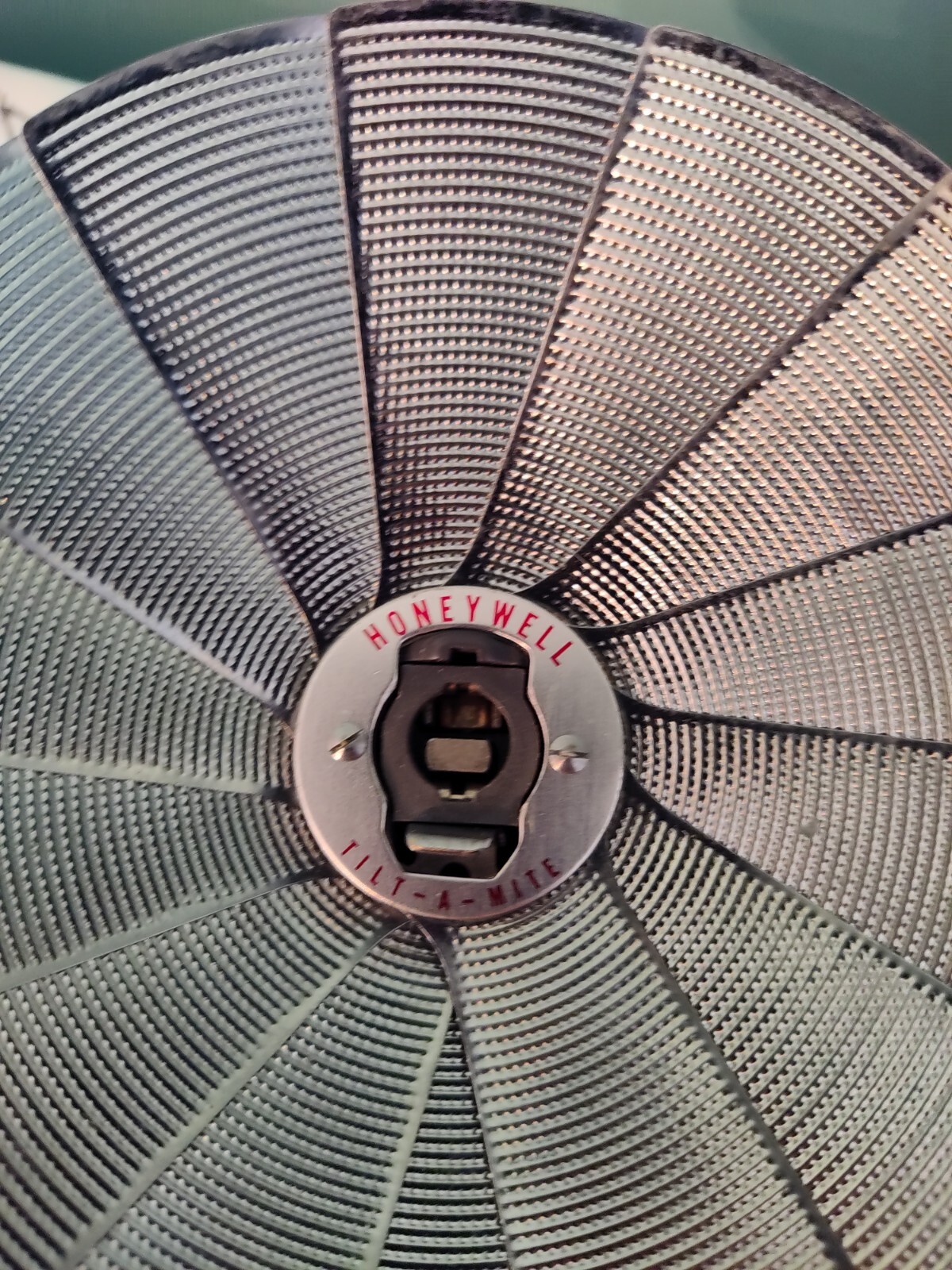 Honeywell Tilt-A-Mite Camera Equipment Flash Collapsible Fan untested + BONUS