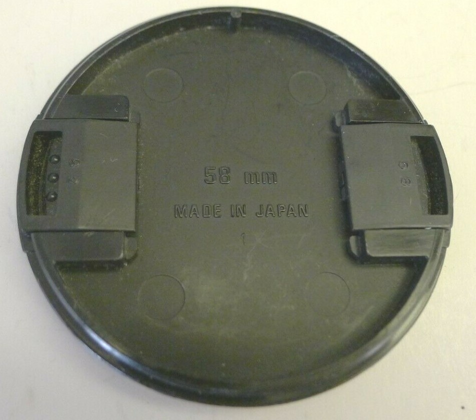 Sigma 58mm Lens Cap Pinch Cover – Factory Original